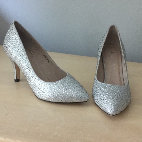 Lady Couture Rhinestone Pumps - Picture 1 of 7